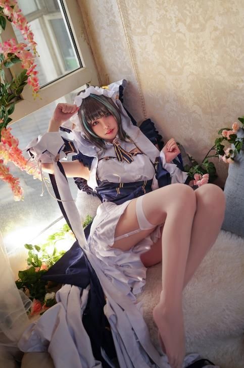 22061513  可可老师5套合集  180P-1.48G