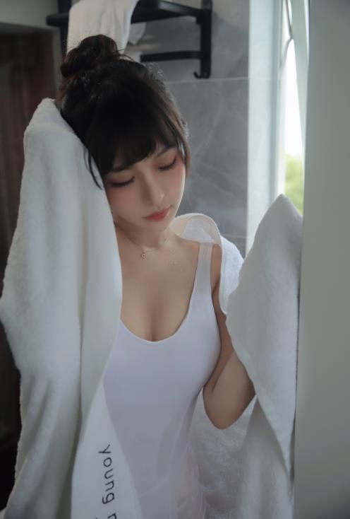 22061414（评论可见）  Shika小鹿鹿 -  半透浴室 22P-50M