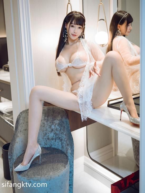 22061508 （评论可见）  朱可儿 - 六月私拍   71P+1V-1.09G