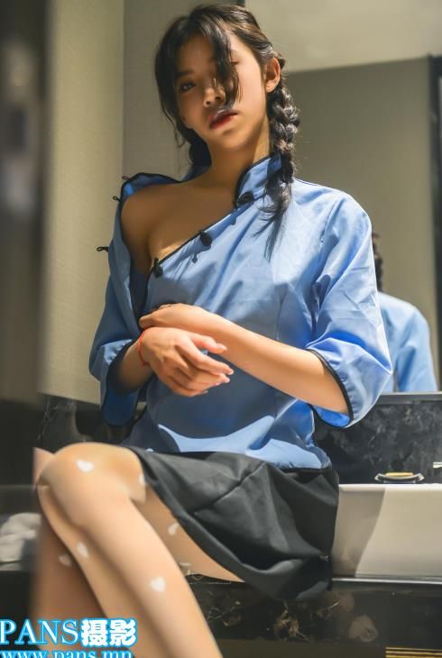 22071411  PANS第77期 - 饭团    33P+1V-1.35G   秒传不亏