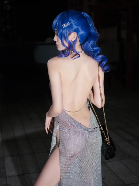 22071914 一米八的大梨30套合集 1600P+3V-7.49G 秒传不亏