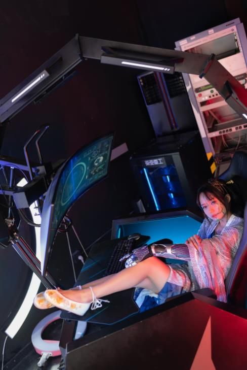 22071618（评论可见）  兔子zzz - 未来姬器  42P-563M