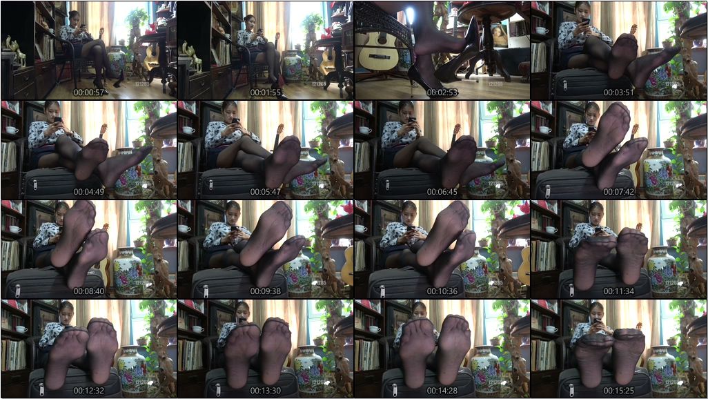 22071612 （评论可见） KM - 制服黑丝空姐美足秀  1V-370M