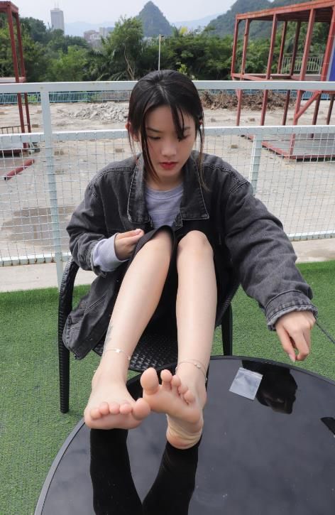 22070214  Limerence套图  520P+3V-6.19G