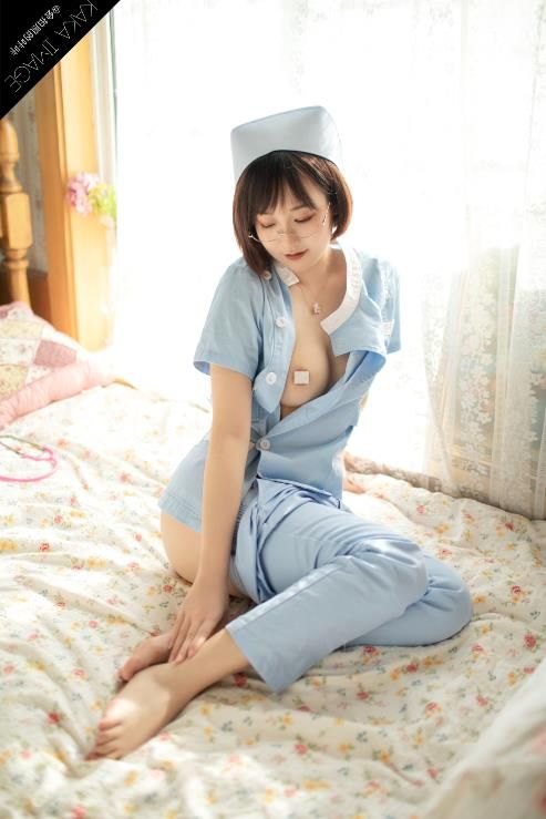 22072116  Partme 咔咔  新3套  36P-52M  秒传不亏