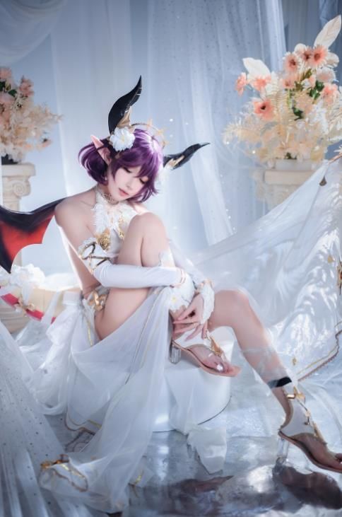 22082213  阿包也是兔娘 - 碧蓝幻想古蕾娅 龙娘 35P-381M