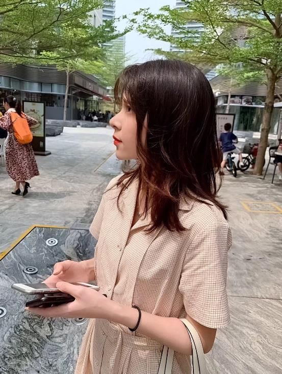 22082510  小仙女ELaine合集   895P+11V-290M