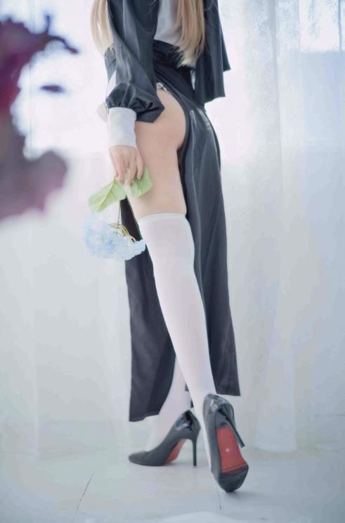 22081609   Shika小鹿鹿 - 修女  16P-172M