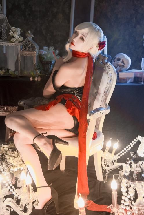 22082811  瓦斯塔亚小龙虾 - 灵魂探戈伊芙琳   12P-213M