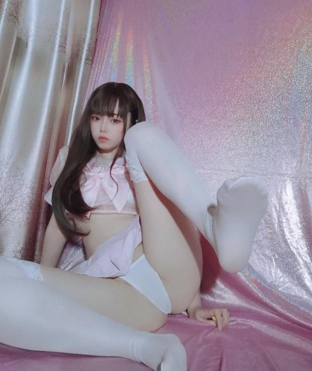 22080905 （评论可见）  喵喵鱼 - 粉嫩水手服   48P-117M