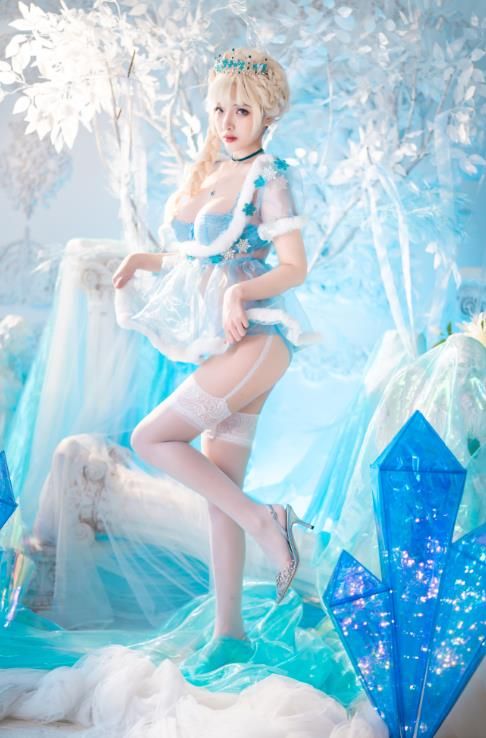 22081615   雯妹不讲道理 – 冰雪   32P-573M