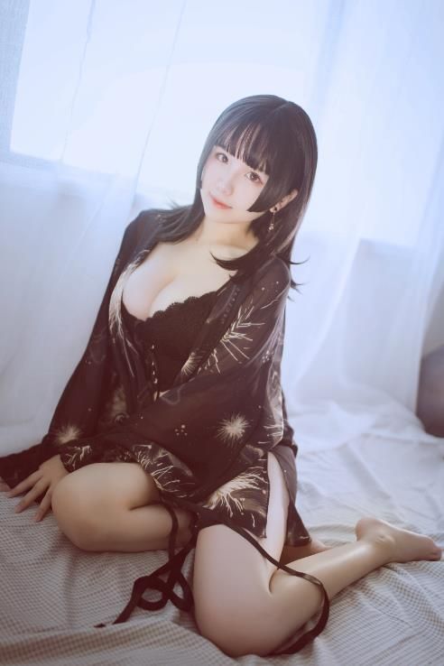 22080810 （评论可见） 草半半宝宝 - 黑色吊带    23P-220M