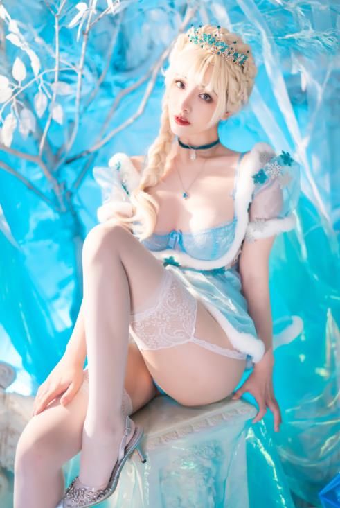 22081615   雯妹不讲道理 – 冰雪   32P-573M