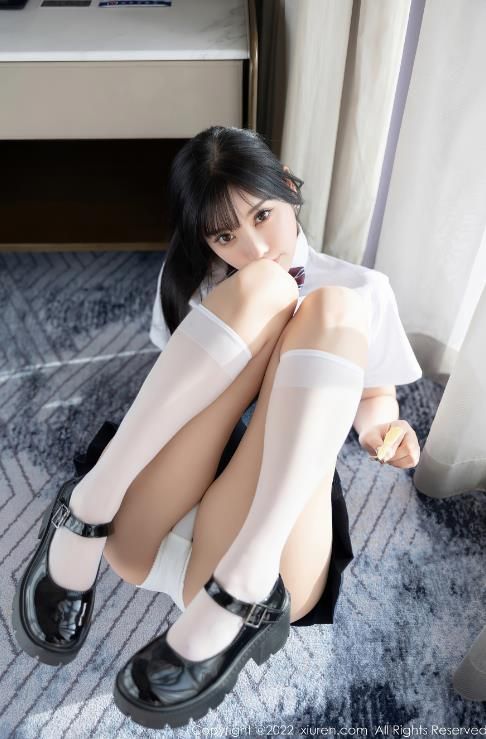 22082711  [XIUREN秀人网] 2022.07.26 NO.5338 杨晨晨Yome  82P-632M
