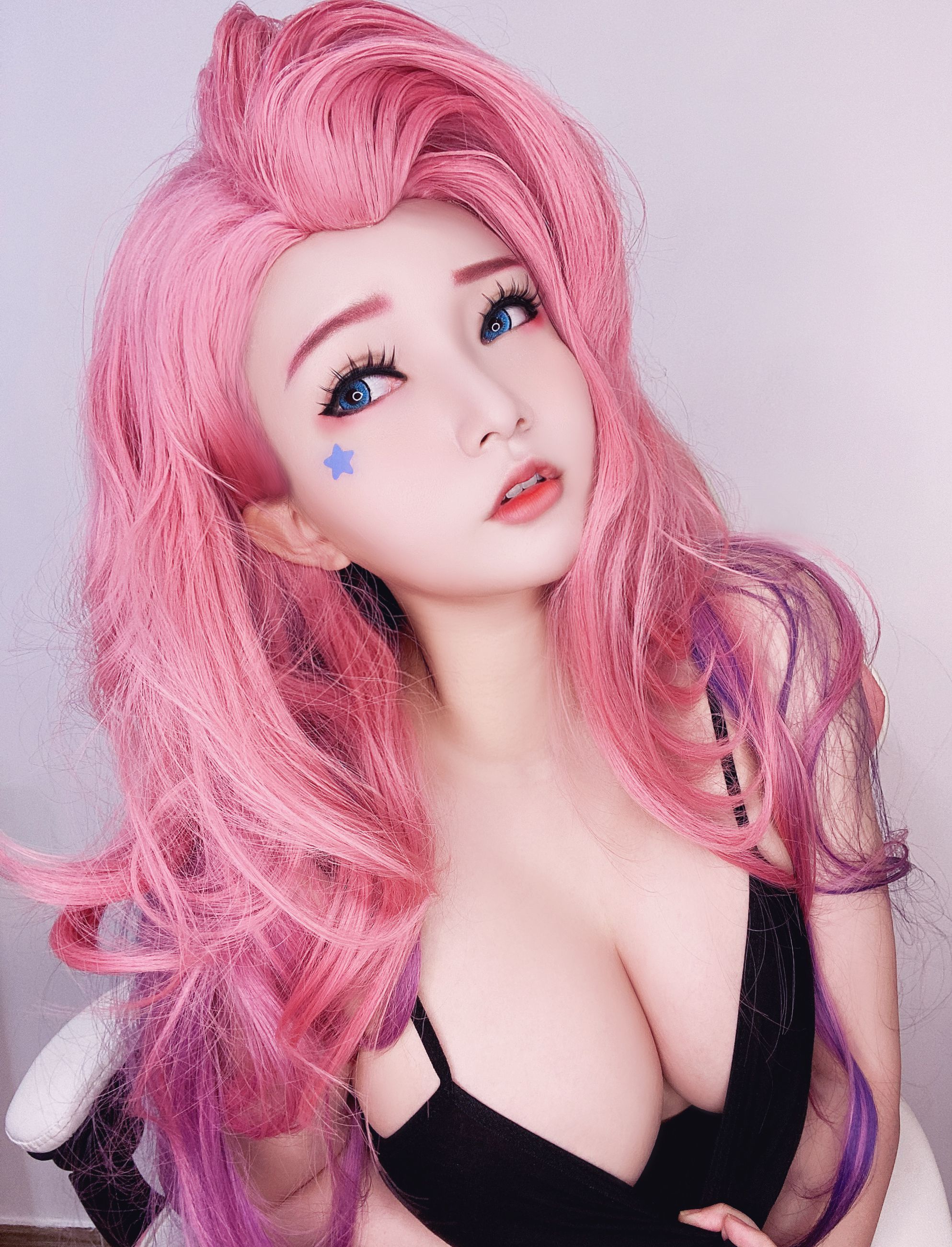 Potato Godzilla 越南萝莉小姐姐 Cos写真作品合集