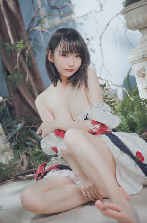 22092106   Azuki - patreon 八月   77P-696M