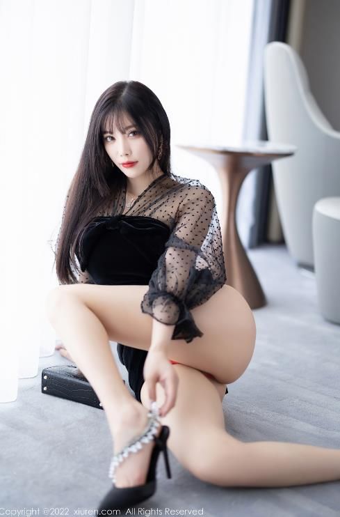 22090106  [XiuRen秀人网] 2022.07.12 No.5264 杨晨晨Yome  84P-689M