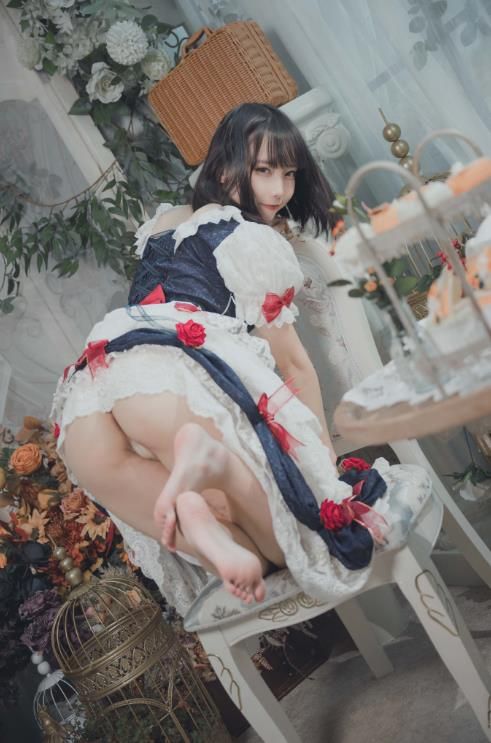 22092106   Azuki - patreon 八月   77P-696M