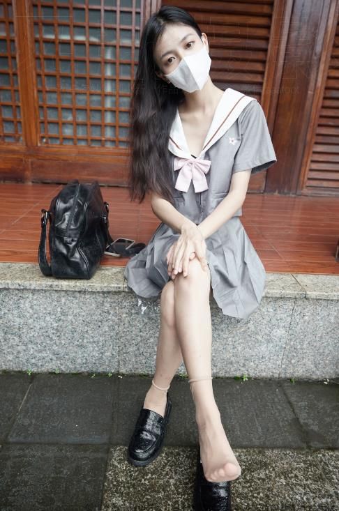 22092801  [见新摄影]  舞台虽小亦需全力以赴    215P+1V-2.24G