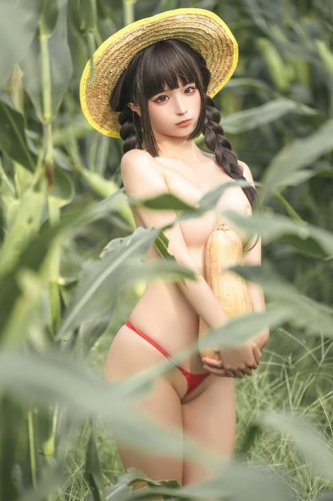 22091804   蠢沫沫 - 苞米地的故事   50P-495M