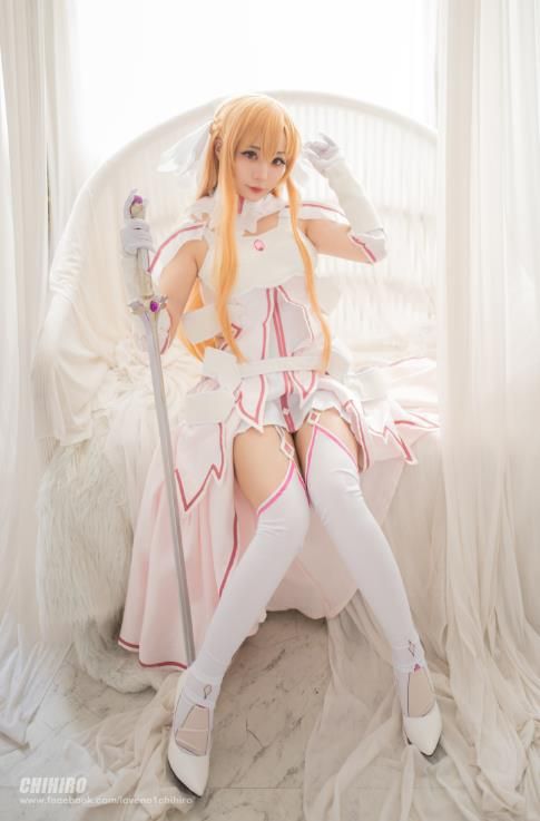 22092117   叫我千寻大人12套合集  181P+833M