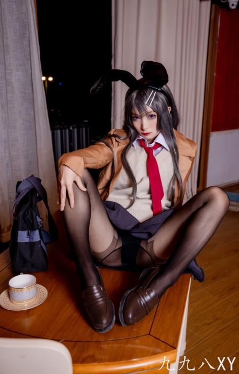 22101210  九九八吖 - 麻衣学姐  46P-540M