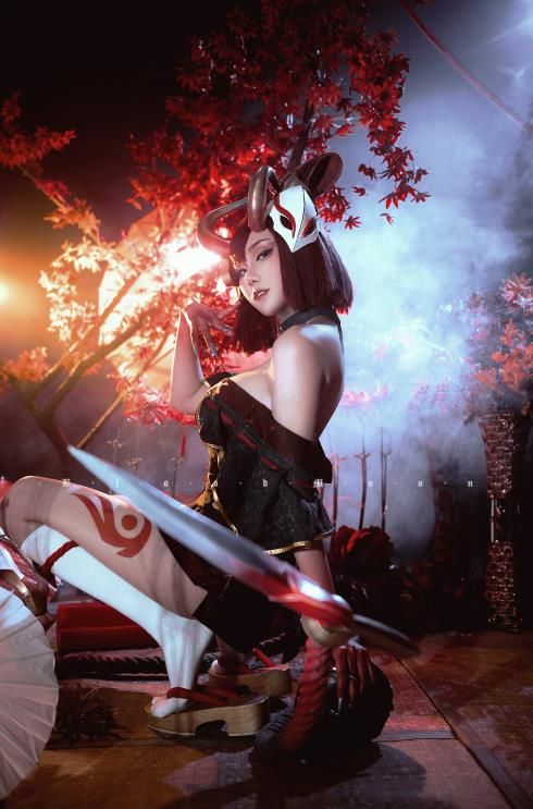 22100309  瓦斯塔亚小龙虾 - 猩红之月伊芙琳 12P-265M