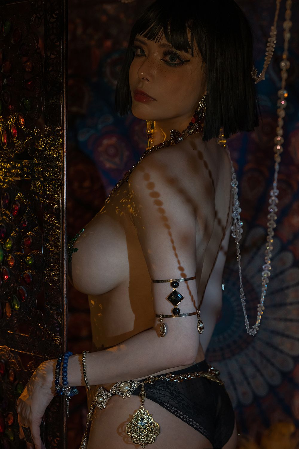 [773]秋和柯基 异域女郎 [41P1V-1.20GB]