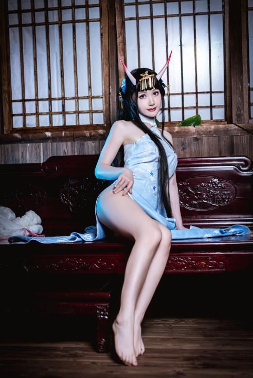 22112815  木之本果 - 花容   77P-338M