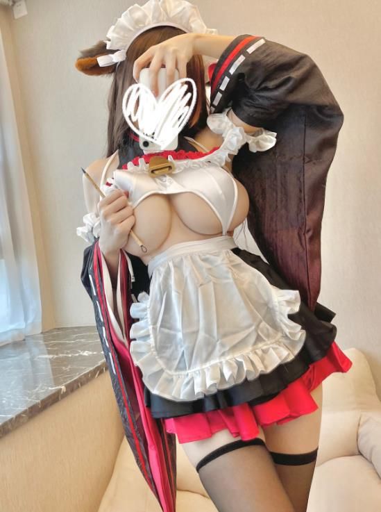 22110220  小仓千代w - 22年10月fantia图包  82P-175M