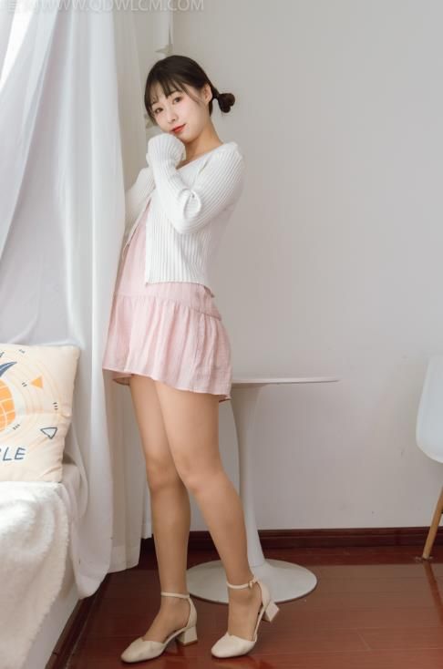 22111013  物恋传媒 - 月心 与温暖共舞   139P+1V-3.40G