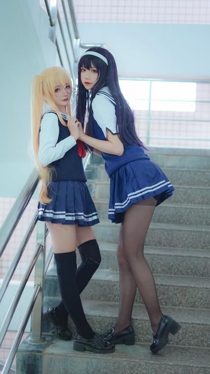 22112406  五更百鬼 -  学姐校服   25P-139M