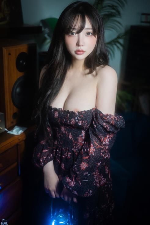 22112218  孙乐乐精选合集  2259P-1.37G  秒传