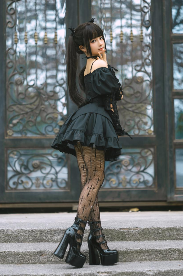 [001]蠢沫沫-双马尾小恶魔[16P/140MB]