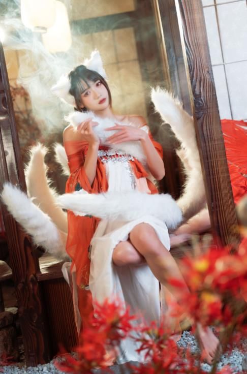 22120616  兔子Zzz不吃胡萝卜 -  九尾狐   25P-65M