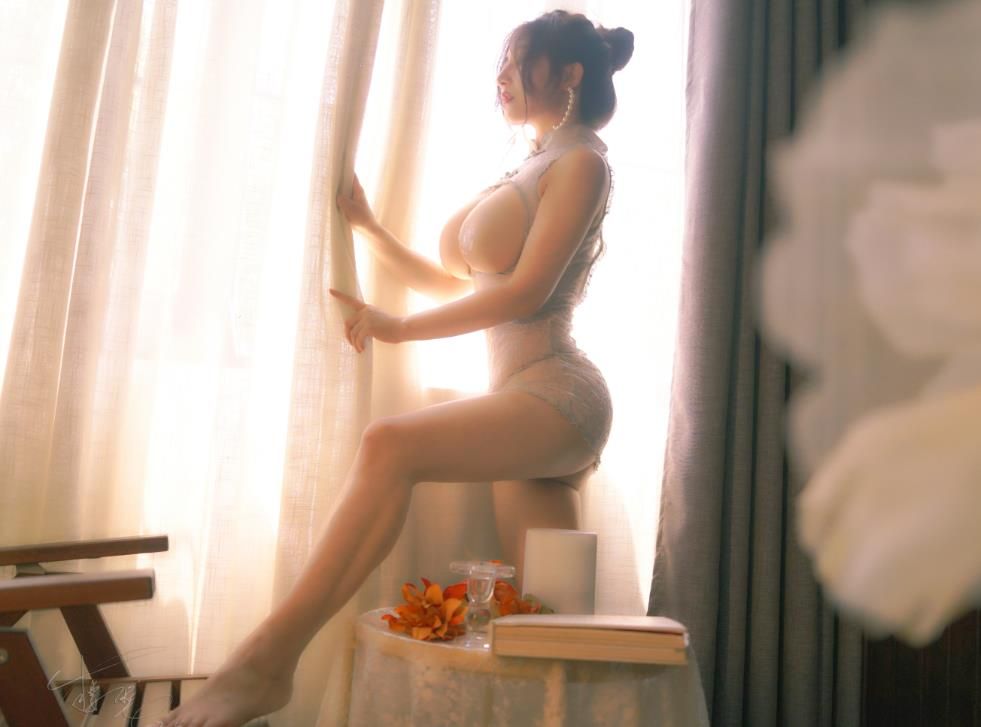 22120414  樱晚GiGi -  拂动了谁的窗纱   20P-205M