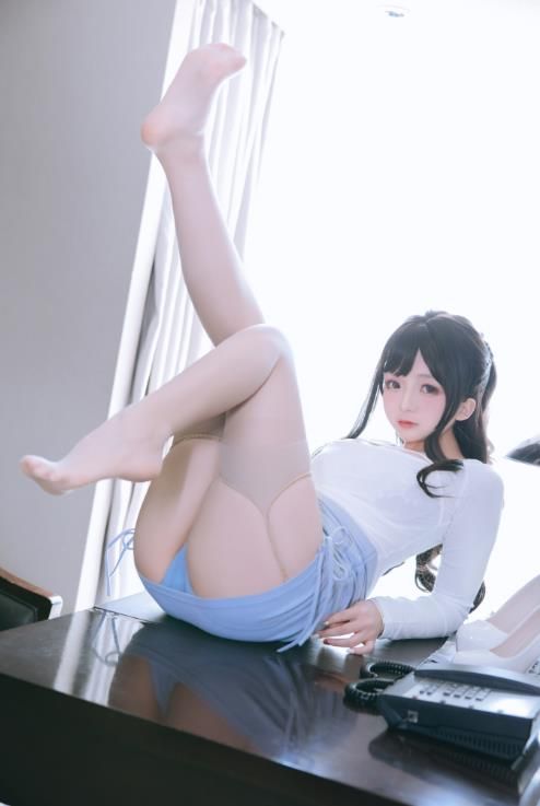 22120118  日奈娇 - 私人秘书   110P-1.43G