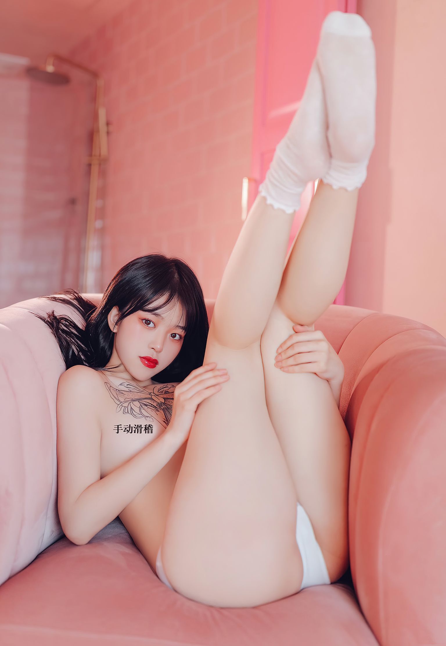 三青叶子 - 极品模特写真[44P-416MB]