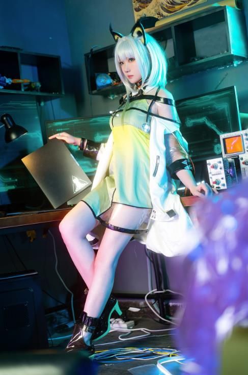 23022613  瓜希酱 - 明日方舟 凯尔希 (Kal'tsit)   21P-94M