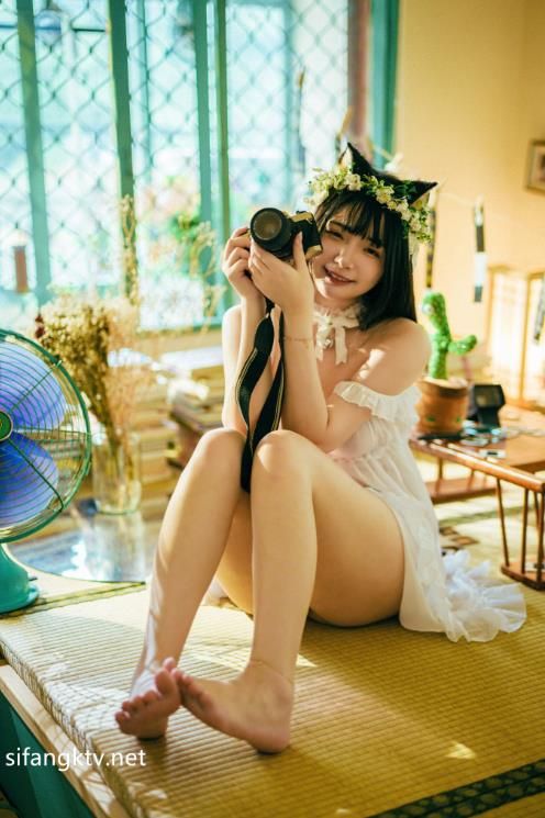 23020810  落落Raku散图合集 463P+41V-1.86G