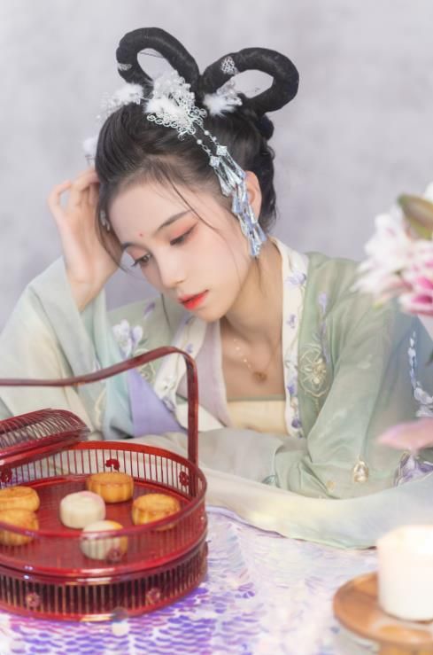 23021001  兔子Zzz不吃胡萝卜&amp;贰加六 - 玉兔与嫦娥  41P-285M