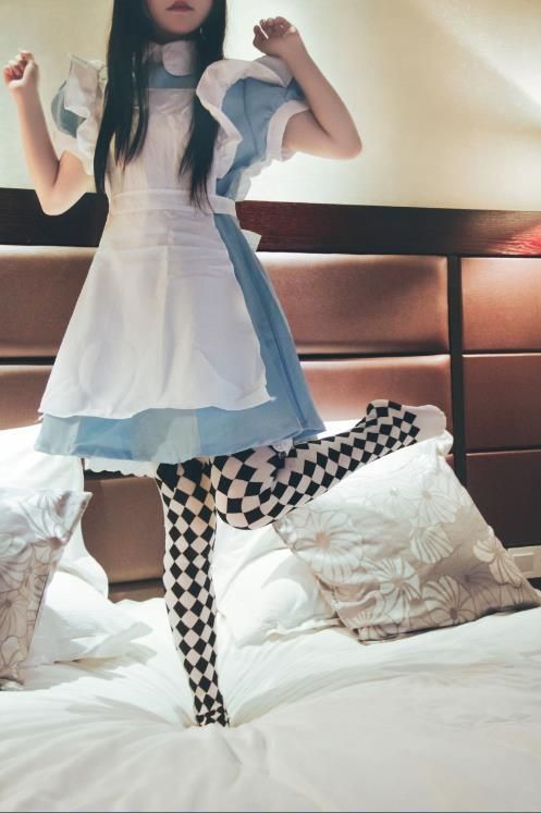 23021305  团子少女10套合集   729P-900M