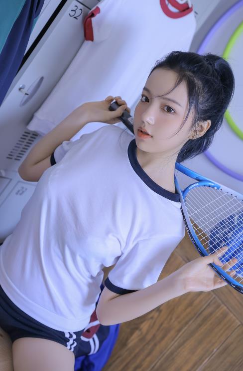 23030306  兮嘻嘻 - 下节体育课   21P-65M