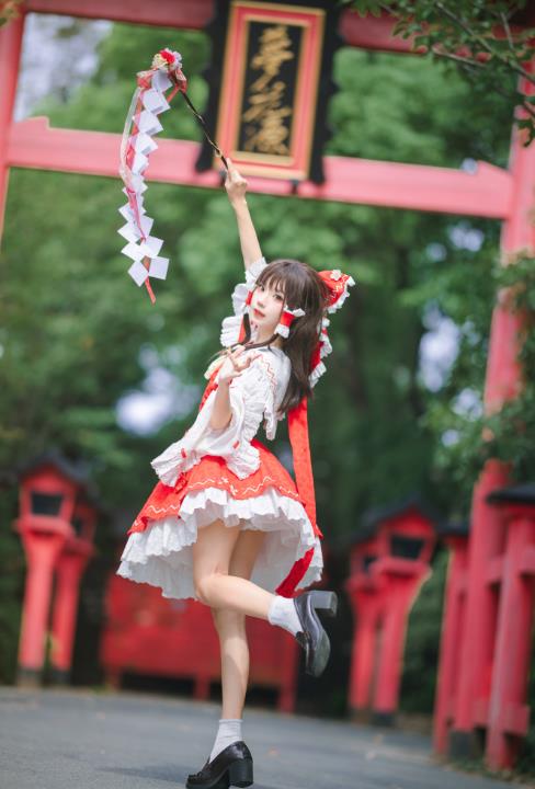 23031008  花柒Hana - 森森仙短款灵梦  15P-280M