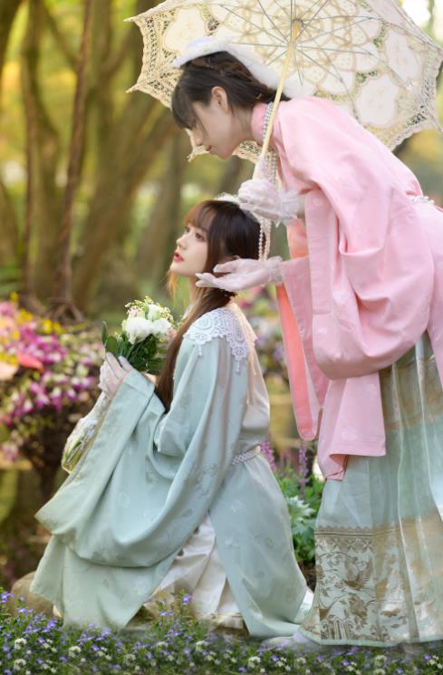 23032309  贰加六9套合集  305P-3.11G