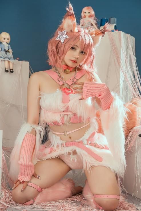 23030113  七月喵子 -  幻想兽娘集日食 蒂迟亚希  24P-303M