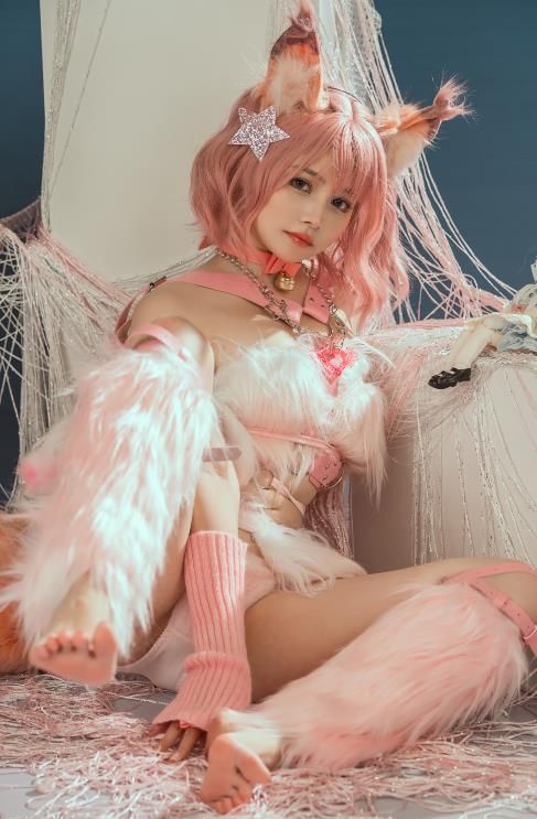 23030113  七月喵子 -  幻想兽娘集日食 蒂迟亚希  24P-303M