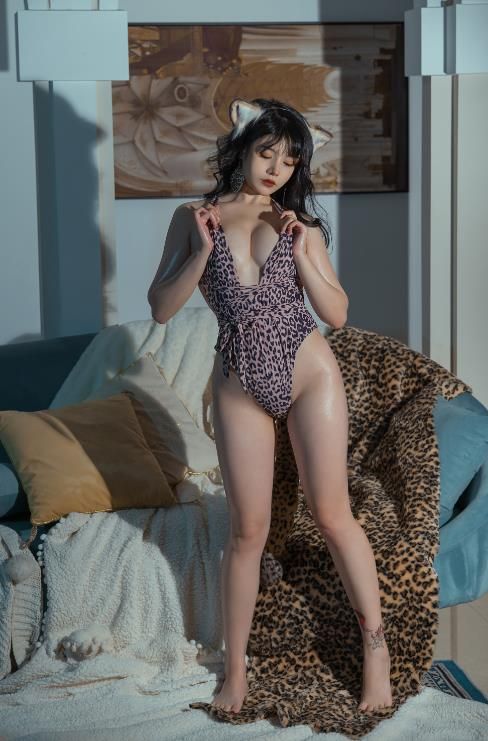 23030114  七月喵子 - 幻想兽娘集月食 捷克提亚   22P-248M