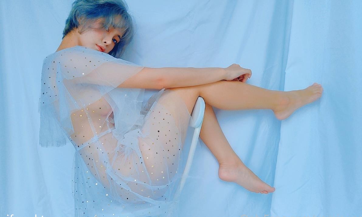 23031211  YAMIS - 私拍合集   351P+48V-810M