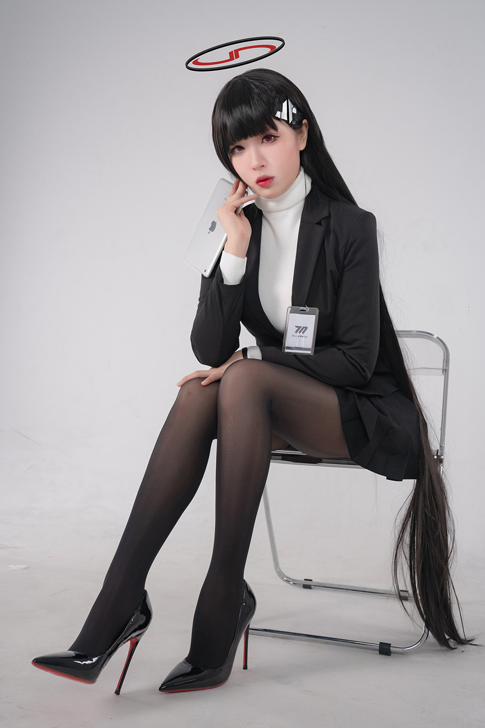 [856]轩萧学姐 碧蓝档案 莉音 [85P2V-1.35GB]